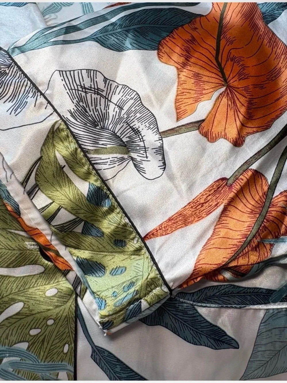 Silky Botanical-Print Women’s Pajama Set in Ivory and Multi - Picture 7 of 8